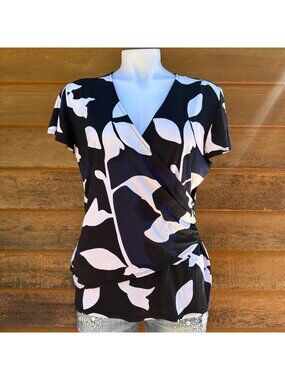 Jones Wear Womens Black & White Floral Wrap-Style Top Short Sleeve Size L